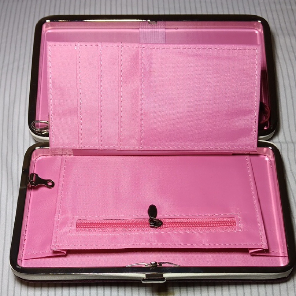 Chic Plum Clutch with Bow Accent - Picture 3 of 6